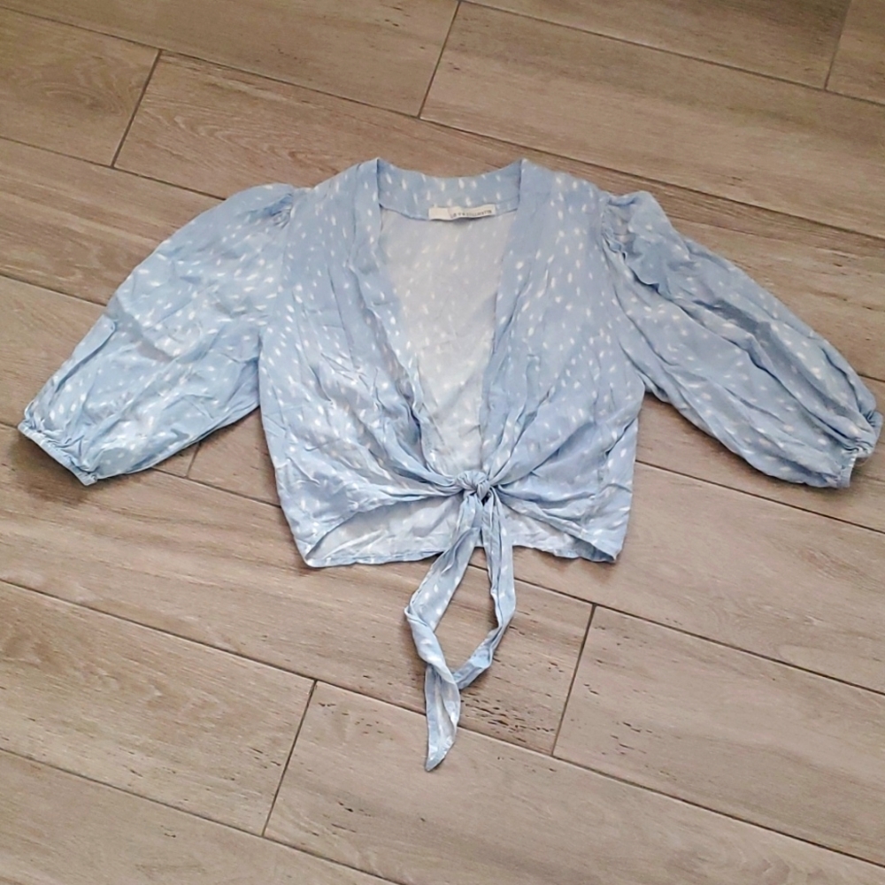 Stillwater tie front cropped blouse Size Small